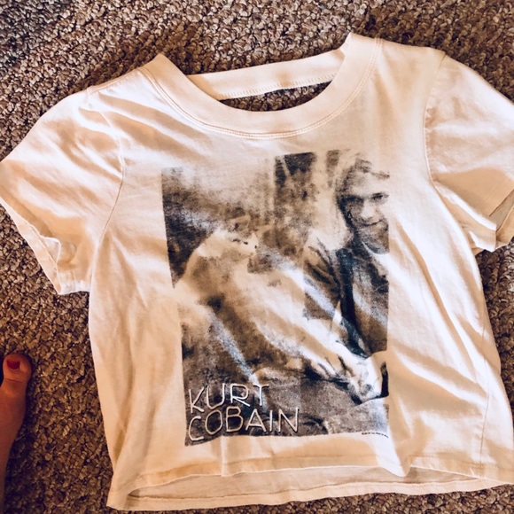 live nation Tops - Kurt Cobain crop top